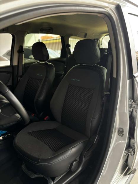 CHEVROLET Spin 1.8 4P FLEX ACTIVE7 7 LUGARES AUTOMTICO, Foto 8