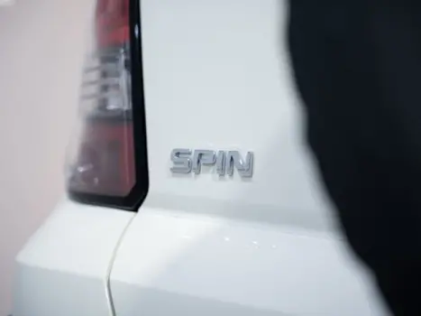 CHEVROLET Spin 1.8 4P FLEX ACTIV5 AUTOM�TICO, Foto 16