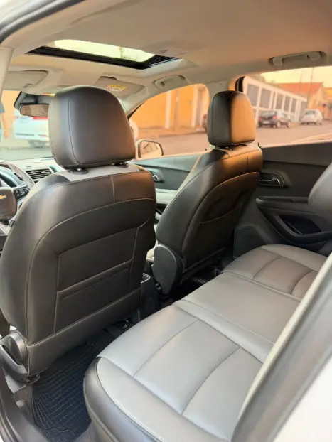 CHEVROLET Tracker 1.8 16V 4P FLEX LTZ AUTOM�TICO, Foto 8