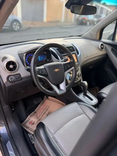 CHEVROLET Tracker 1.8 16V 4P FLEX LTZ AUTOM�TICO, Foto 4