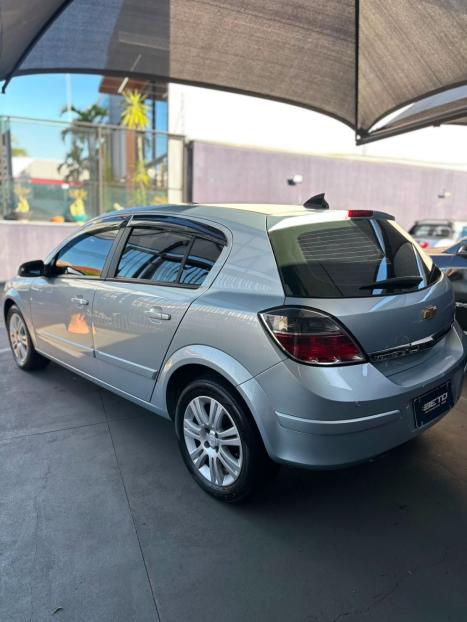 CHEVROLET Vectra Hatch 2.0 4P FLEX GT, Foto 5