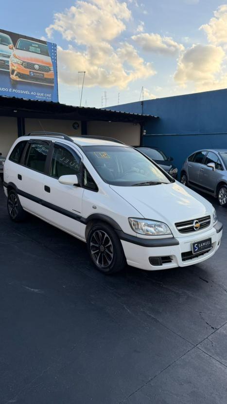 CHEVROLET Zafira 2.0 4P FLEX EXPRESSION 7 LUGARES AUTOM�TICO, Foto 3