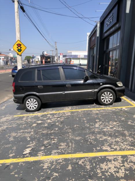 CHEVROLET Zafira 2.0 4P FLEX EXPRESSION 7 LUGARES AUTOM�TICO, Foto 2