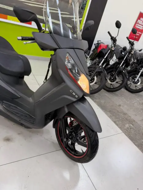 DAFRA Citycom 300 I , Foto 3