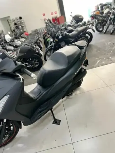 DAFRA Citycom 300 I , Foto 6