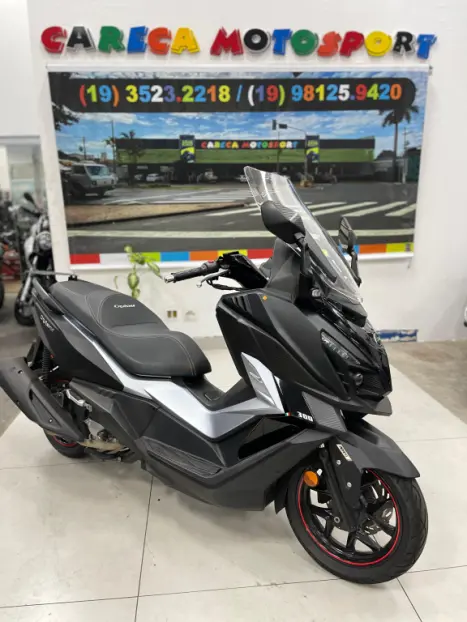 DAFRA Cruisym 300 , Foto 1