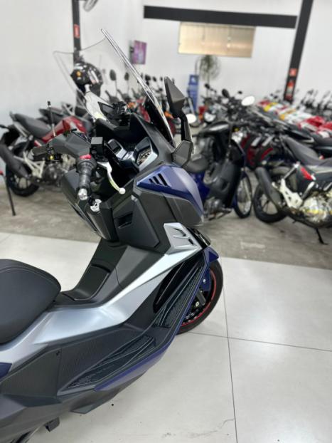 DAFRA Cruisym 300 , Foto 3
