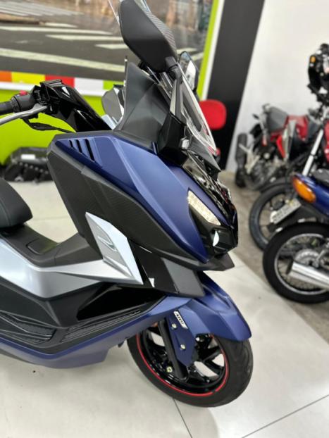 DAFRA Cruisym 300 , Foto 9