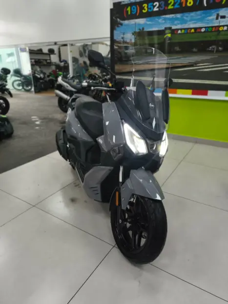 DAFRA Cruisym 300 , Foto 5