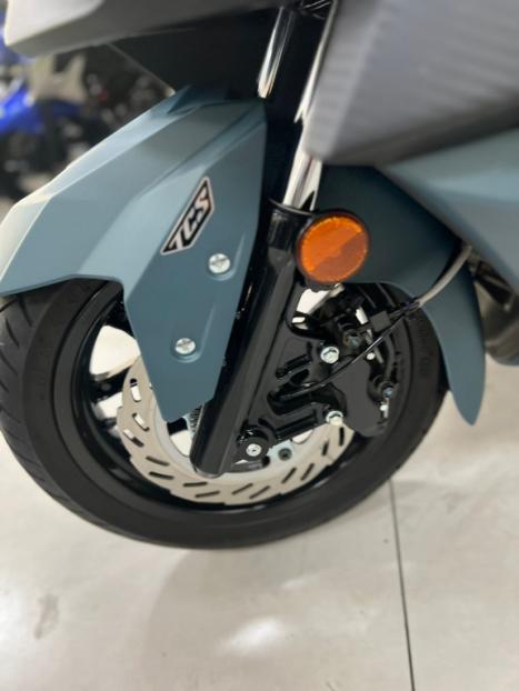 DAFRA Cruisym 300 , Foto 2