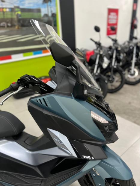 DAFRA Cruisym 300 , Foto 10