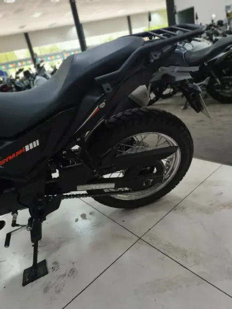 DAFRA NH 300 , Foto 10