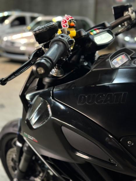 DUCATI Diavel 1200 DARK, Foto 10