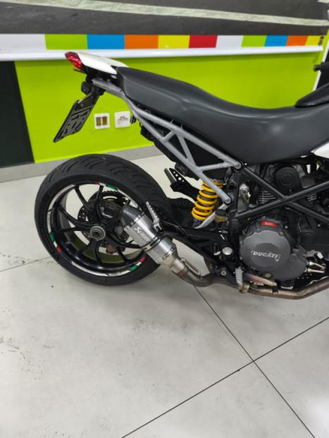 DUCATI Hypermotard 796 , Foto 4