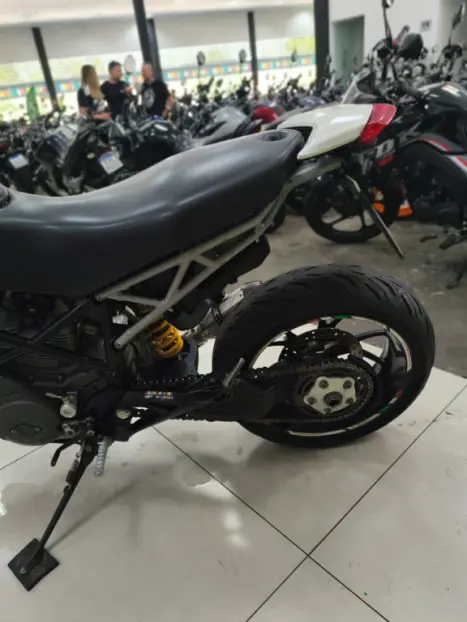 DUCATI Hypermotard 796 , Foto 9