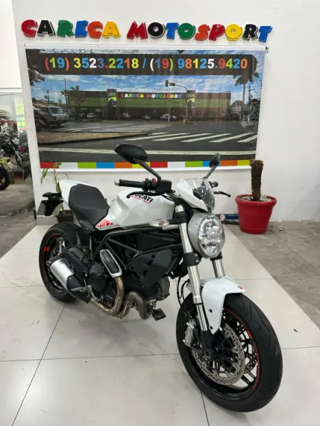 DUCATI Monster 797 , Foto 1