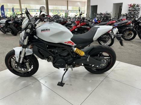 DUCATI Monster 797 , Foto 8
