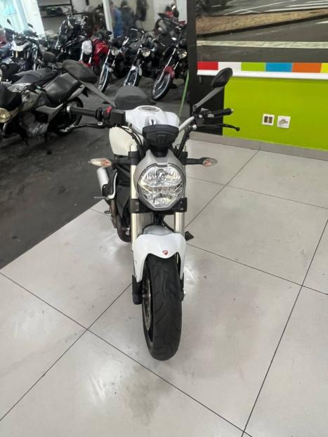 DUCATI Monster 797 , Foto 3