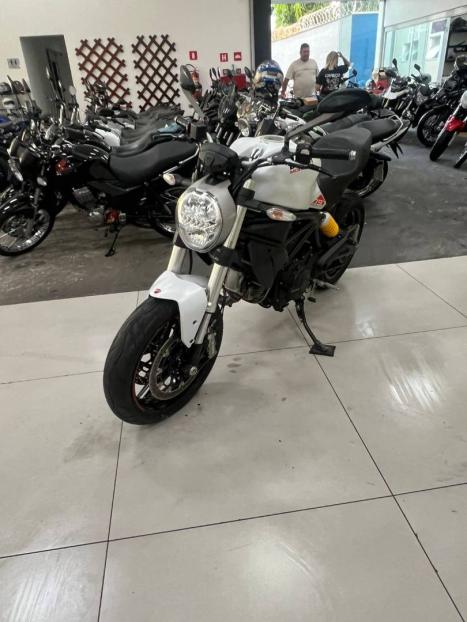 DUCATI Monster 797 , Foto 8