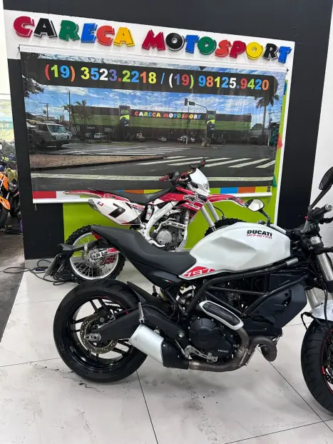DUCATI Monster 797 , Foto 1