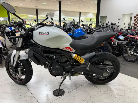 DUCATI Monster 797 , Foto 2