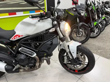 DUCATI Monster 797 , Foto 8