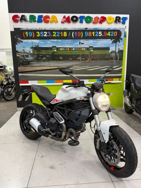 DUCATI Monster 797 , Foto 13