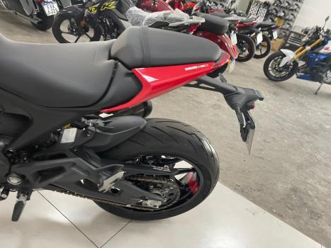 DUCATI Monster 821 ABS, Foto 7 DUCATI Monster 821 ABS, Foto 7