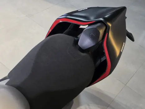 DUCATI Streetfighter 1100 V4 S , Foto 6