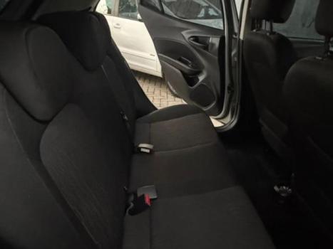 FIAT Argo 1.0 4P FLEX FIREFLY DRIVE, Foto 6