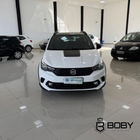 FIAT Argo 1.3 4P FIREFLY FLEX TREKKING, Foto 2 FIAT Argo 1.3 4P FIREFLY FLEX TREKKING, Foto 2