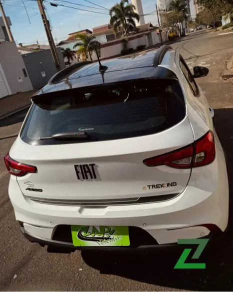 FIAT Argo 1.3 4P FIREFLY FLEX TREKKING, Foto 6 FIAT Argo 1.3 4P FIREFLY FLEX TREKKING, Foto 6