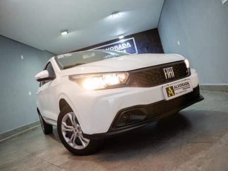 FIAT Argo 1.3 4P FLEX FIREFLY TREKKING AUTOMÁTICO CVT, Foto 4