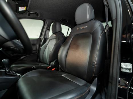 FIAT Argo 1.3 4P FLEX FIREFLY TREKKING AUTOMÁTICO CVT, Foto 7