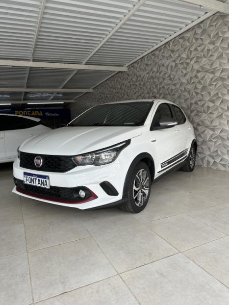 FIAT Argo 1.8 4P FLEX E.TORQ HGT, Foto 1 FIAT Argo 1.8 4P FLEX E.TORQ HGT, Foto 1