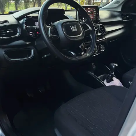 FIAT Cronos 1.0 4P FIREFLY FLEX DRIVE, Foto 6 FIAT Cronos 1.0 4P FIREFLY FLEX DRIVE, Foto 6