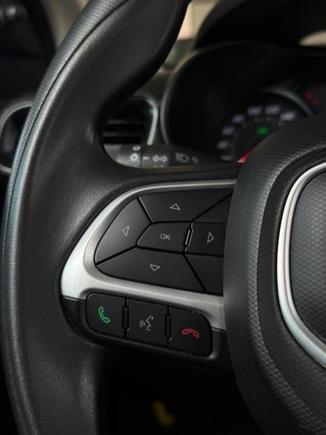 FIAT Cronos 1.3 4P FLEX DRIVE S-DESIGN AUTOM�TICO CVT, Foto 10