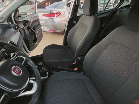 FIAT Cronos 1.3 4P FLEX, Foto 11