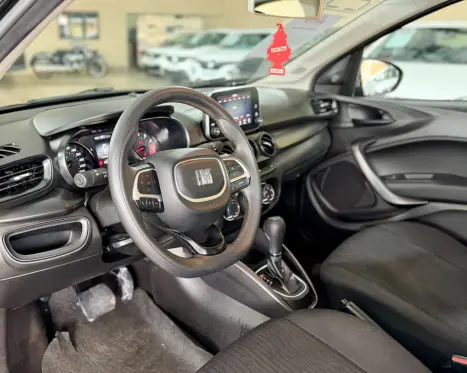 FIAT Cronos 1.3 4P FLEX DRIVE AUTOMÁTICO CVT, Foto 8