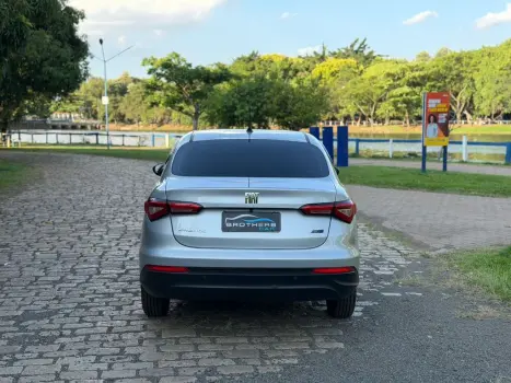 FIAT Cronos 1.8 4P FLEX PRECISION AUTOMTICO, Foto 6