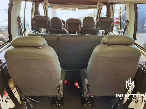 FIAT Doblo 1.8 16V 4P FLEX ESSENCE 7 LUGARES, Foto 9