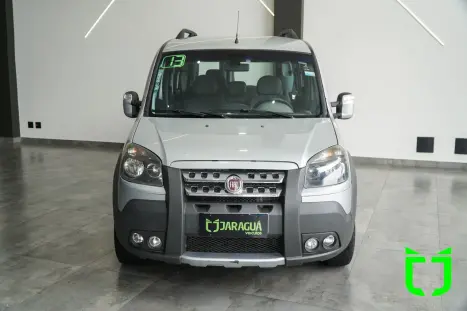 FIAT Doblo 1.8 16V 4P FLEX ADVENTURE XINGU, Foto 2