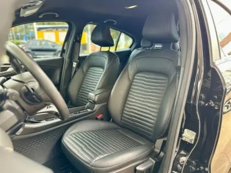 FIAT Fastback 1.0 12V 4P FLEX IMPETUS 200 TURBO AUTOMÁTICO CVT, Foto 6 FIAT Fastback 1.0 12V 4P FLEX IMPETUS 200 TURBO AUTOMÁTICO CVT, Foto 6