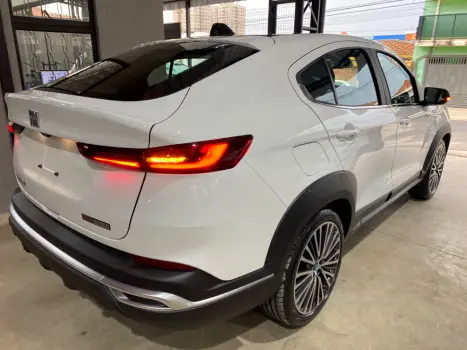 FIAT Fastback 1.3 16V 4P FLEX LIMITED EDITION TURBO 270 AUTOMÁTICO, Foto 7 FIAT Fastback 1.3 16V 4P FLEX LIMITED EDITION TURBO 270 AUTOMÁTICO, Foto 7