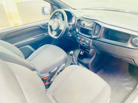 FIAT Fiorino Pick-up 1.0, Foto 4