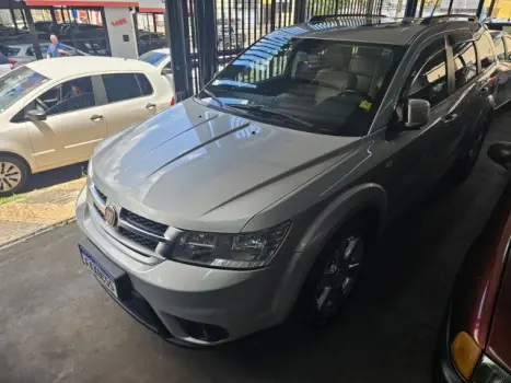 FIAT Freemont 2.4 16V 4P PRECISION AUTOMÁTICO 7 LUGARES, Foto 2