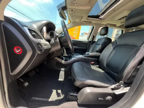 FIAT Freemont 2.4 16V 4P PRECISION AUTOMÁTICO 7 LUGARES, Foto 6