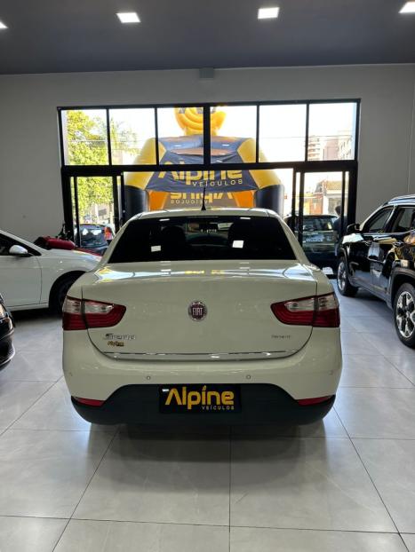 FIAT Grand Siena 1.6 16V 4P FLEX ESSENCE DUALOGIC AUTOMATIZADO, Foto 5