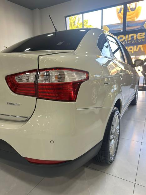 FIAT Grand Siena 1.6 16V 4P FLEX ESSENCE DUALOGIC AUTOMATIZADO, Foto 8
