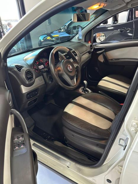 FIAT Grand Siena 1.6 16V 4P FLEX ESSENCE DUALOGIC AUTOMATIZADO, Foto 12